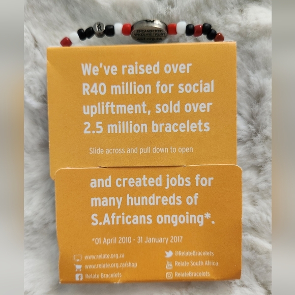 Wild Dog Handmade Beaded Bracelet - Picture 2 of 6